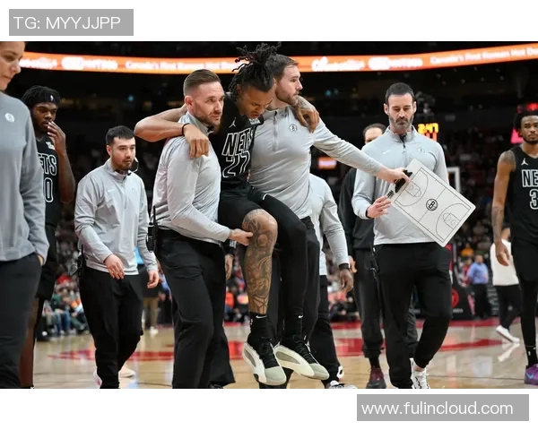 东部弱旅亟需增强火力，勇士“神经刀”成目标，湖人旧将后卫亦在候选名单中